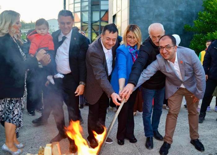 Altınova’da Hıdrellez Coşkusu