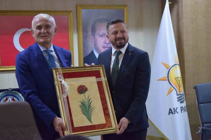 Ak Parti Genel Başkan Yardımcısı Yılmaz Balıkesir’de