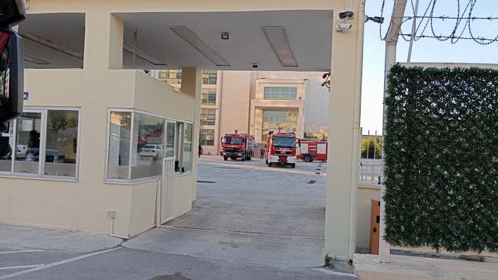 Kız Öğrenci Yurdunda Yangın Paniği