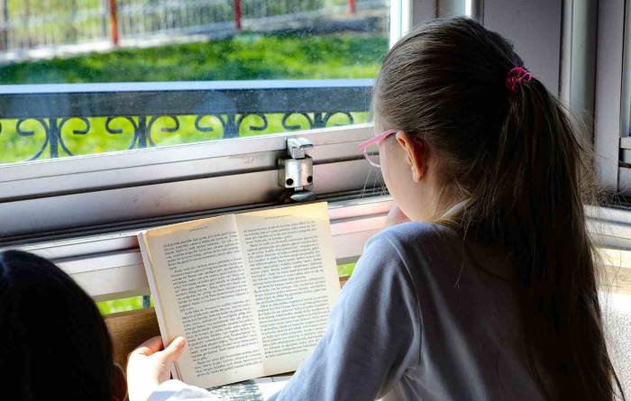 Bayraklı’da Kitap Bağışı Kampanyası