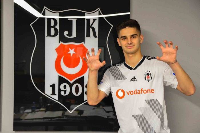 Ajdin Hasic: “Beşiktaş’a Geri Dönerek Kendimi Kanıtlamak İstiyorum”