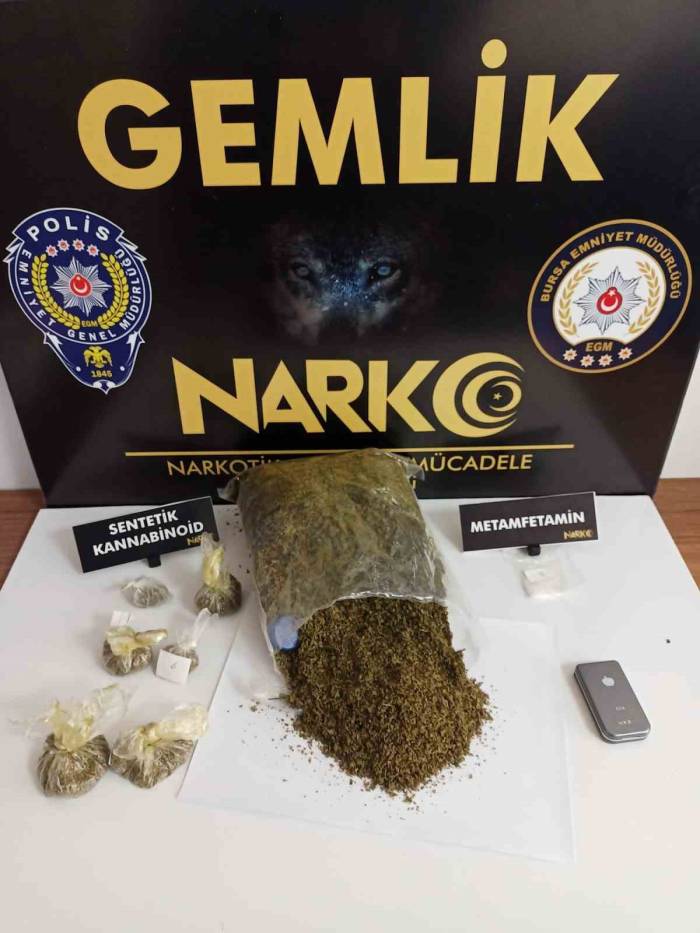 Gemlik Polisi Uyuşturucuya Göz Açtırmıyor