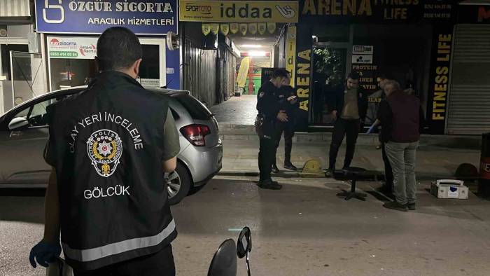 İş Yerinde Bacağından Silahla Vuruldu