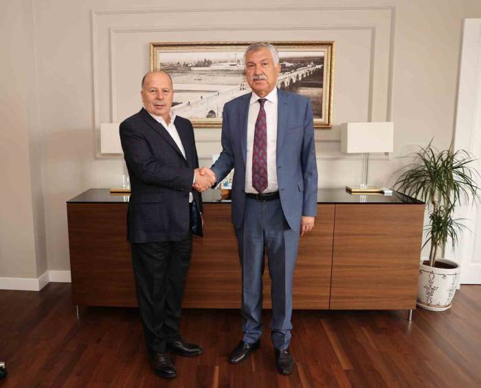 Yüreğir Belediye Başkanı Demirçalı: "İlçemize Bahar Geldi"