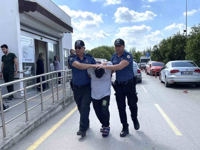 Kadın Sürücüye Dehşeti Yaşatan Uyuşturucu Bağımlısı Tutuklandı