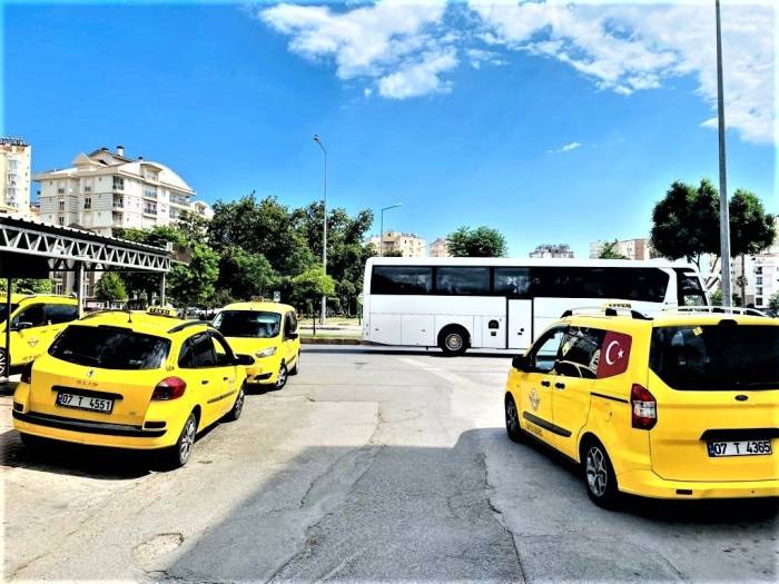 Antalya’da Taksimetre Ücretlerine Zam