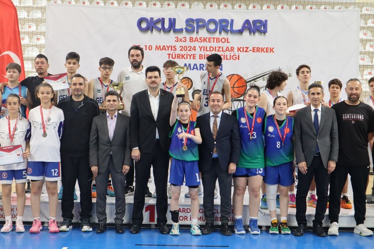 aykur-ortaokulu-3x3-basketbol-takimi-turkiye-sampiyonu-4.jpg