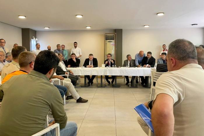 Başkan Yetişkin Halk Buluşmasında Vatandaşları Dinledi