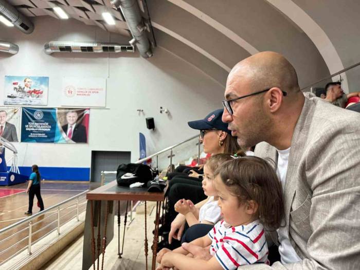 Başkan Zencirci ’çölyak Farkındalık Günü’ Etkinliğine Katıldı