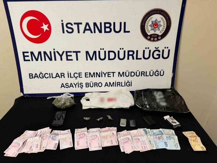 Bağcılar’da Polisten Uyuşturucu Baskını