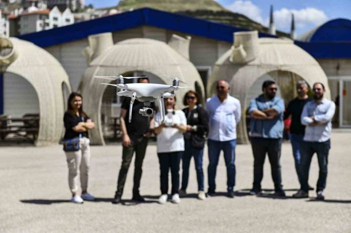 Abb Gençleri Geleceğin Mesleklerine Hazırlıyor