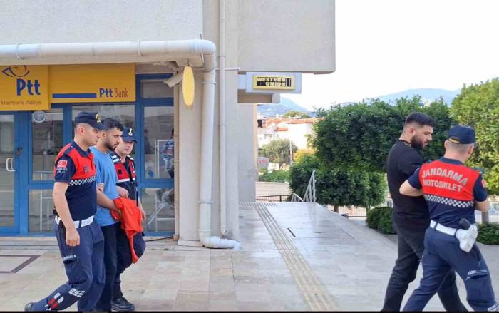 Göçmen Kaçakçıları Tutuklandı