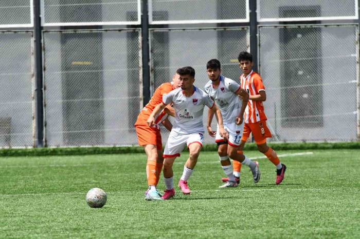 U18 Türkiye Şampiyonası: Niğde Belediyespor: 4 - Adana 1954 Fk: 3