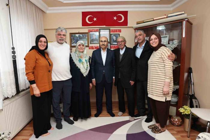 Vali Demirtaş’tan Şehit Annelerine Ziyaret