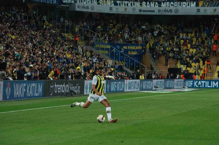 Trendyol Süper Lig: Fenerbahçe: 3 - Kayserispor: 0 (Maç Sonucu)