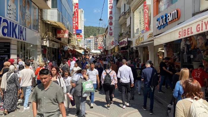 Aydın’a Yerleşen Yabancıların Sayısı 1 Yılda Yüzde 15 Azaldı