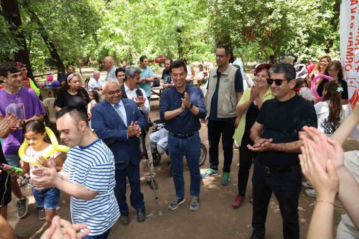 Başkan Ünlü: “Her Zaman Yanınızdayız”