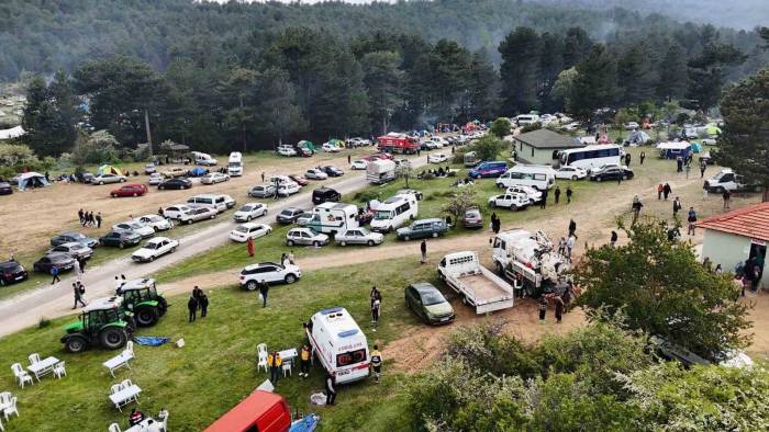 Emet Tahtalı’daki Hıdrellez Şenliğine Yoğun Katılım
