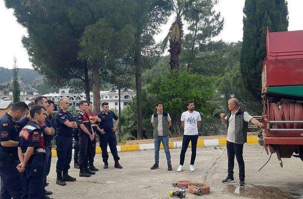 Marmaris’te Jandarma Personeline Yangın Eğitimi Verildi