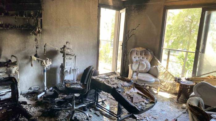 Güzellik Merkezi Alevlere Teslim Oldu