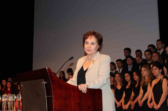 Ayten Gökçer Hayatını Kaybetti