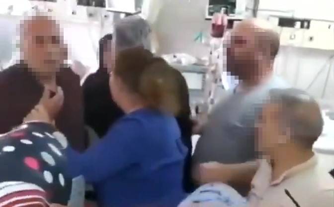 Yoğun Bakımda Acı Haberi Alan Aile Ortalığı Birbirine Kattı