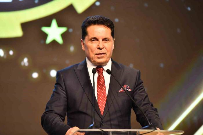 Esenyurt Belediye Başkanına Kültür Ve Sanat Markası Ödülü