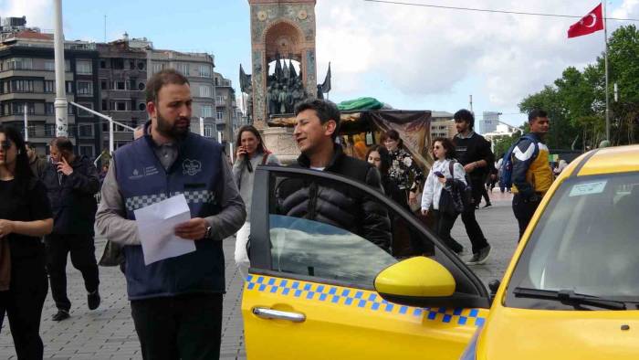 Taksilere Araç İçi Kamera Denetimi: 6 Araç Trafikten Men Edildi