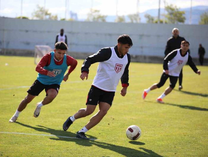 Sivasspor’da İstanbulspor Maçı Hazırlıkları Başladı