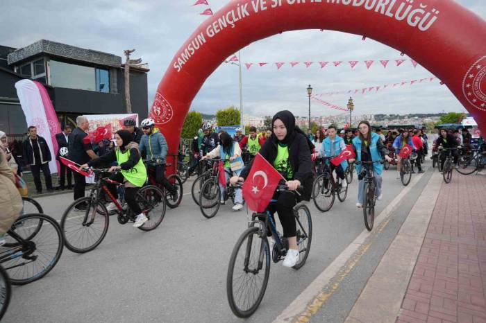 Samsun’da 19 Mayıs Bisiklet Turu