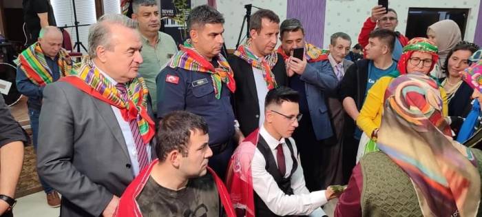 En Anlamlı Asker Kınası Bozüyük’te Yakıldı