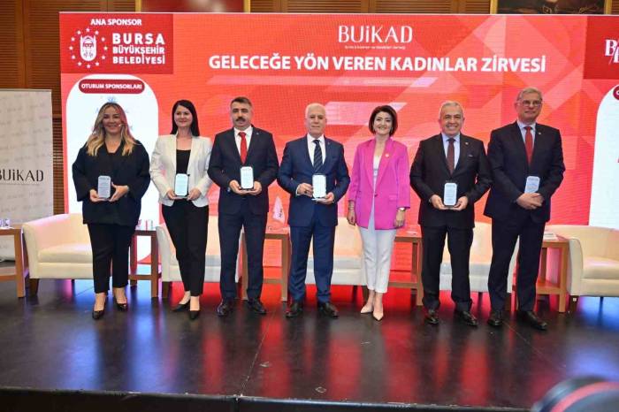 Bursa’da Toplu Taşımada Kadınlara Pozitif Ayrımcılık Geliyor