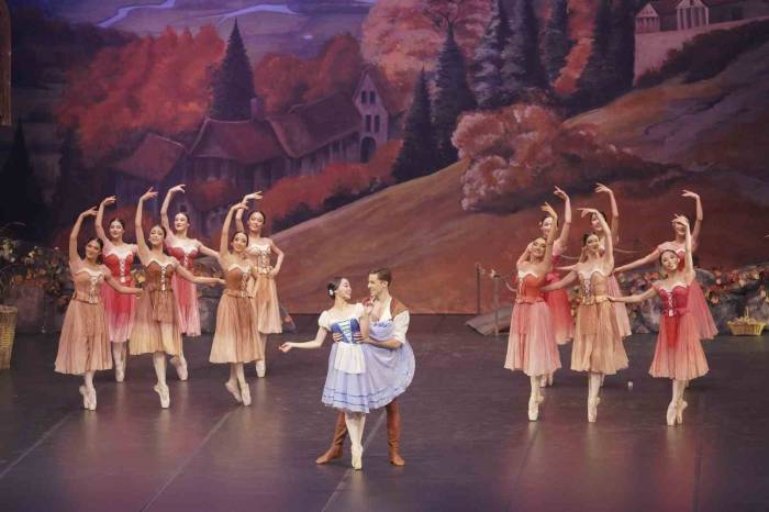 ’giselle’ Balesi, Son Temsilini Kapalı Gişe Sahneledi