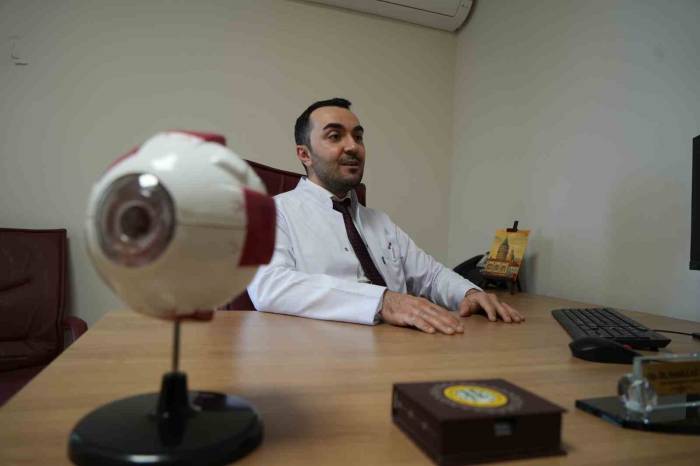 Uzmanlar Uyarıyor: “Göz Eti Güneşe Fazla Maruziyette Daha Çok Görülüyor”