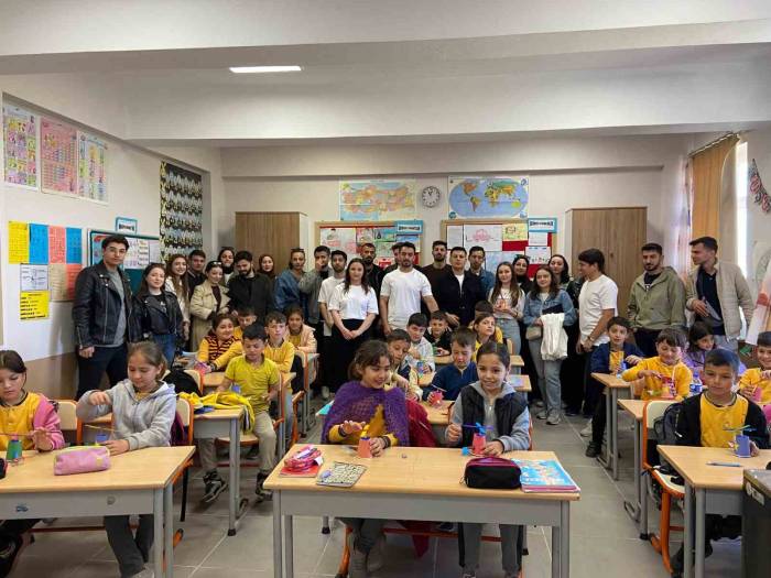 Öğrenciler Geleceğin Havacılarıyla Buluştu, Unutulmaz Bir Gün Yaşadı