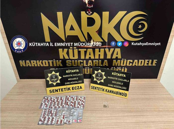 Kütahya’da Üzerinde Ve Evinde Uyuşturucu Bulunan Kişi Tutuklandı