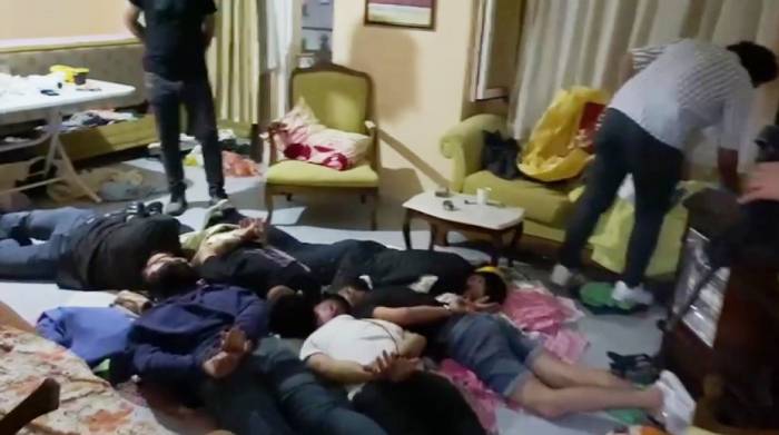 Silahla Tehdit Zanlılarına Operasyon: 5 Gözaltı