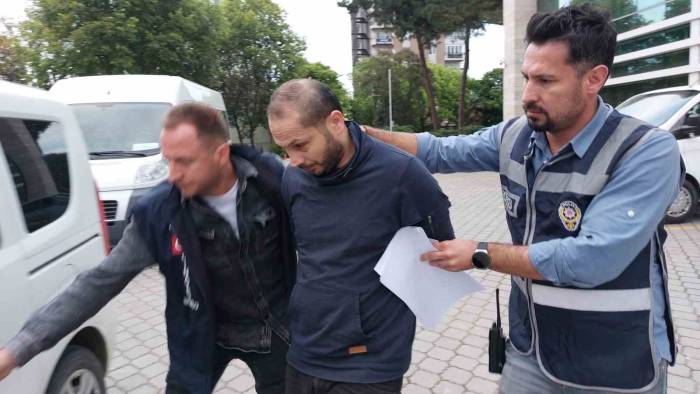 Kırık Bardakla Boğaz Kesen Şahıs Tutuklandı