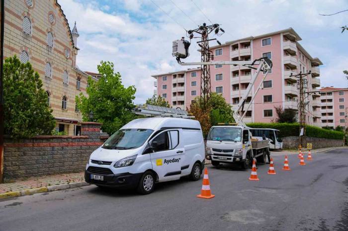 Toroslar Edaş Osmaniye’yi Bakım Ve Yatırımlarıyla Aydınlattı