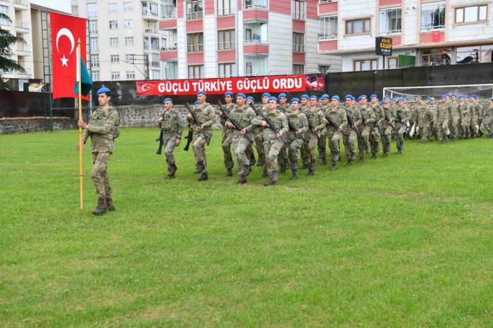 Engelli Gençlerin Askerlik Sevincine Ortak Oldular