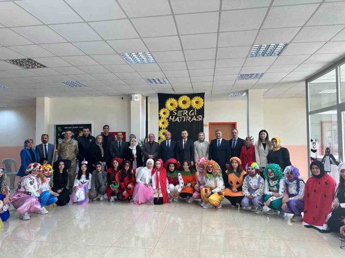 Nenehatun Mesleki Ve Teknik Anadolu Lisesi’nde "Çocuk Gelişimi Ve Bilim" Yılsonu Sergi Etkinliği