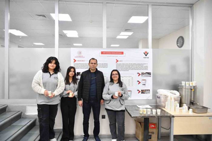 Büyükşehir’den Değerler Eğitimi Konusunda Tübitak Projesi Yürüten Öğrencilere Destek