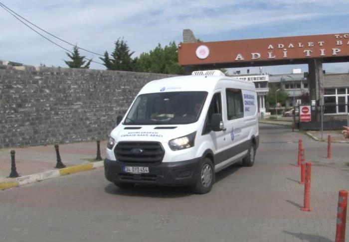 Küçükçekmece’de Öldürülen Kadının Cenazesi Adli Tıp Kurumundan Alındı