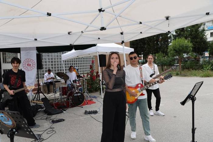 Başkan Durbay "htal Fest"te Gençlerle Buluştu