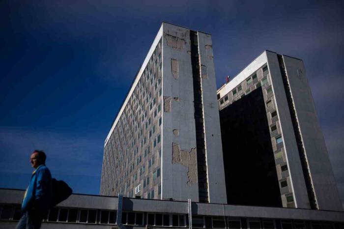 Slovakya Başbakanı Fico Hayati Tehlikeyi Atlattı