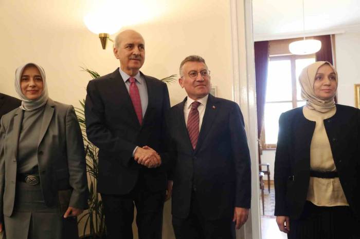 Tbmm Başkanı Kurtulmuş, Ak Parti Grubunu Ziyaret Etti