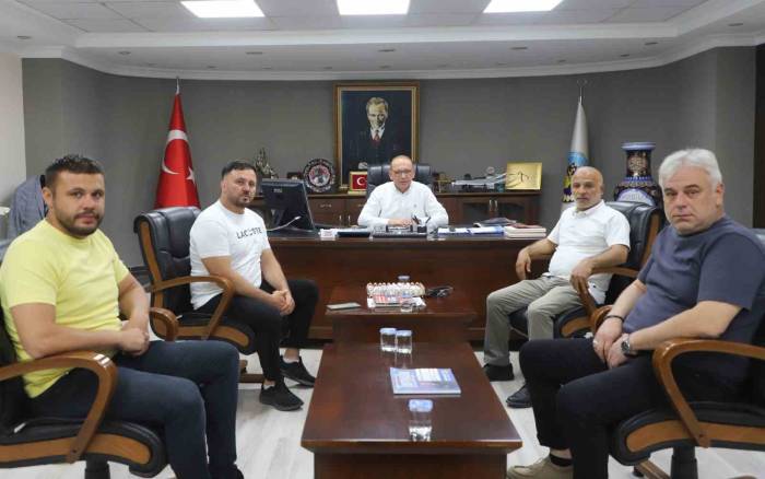 Turgutlu Belediyesi Dördüncü Kez Yağlı Güreşlere Hazırlanıyor