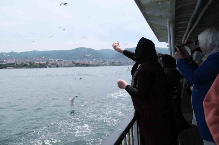 Kadınların Vapur Keyfi