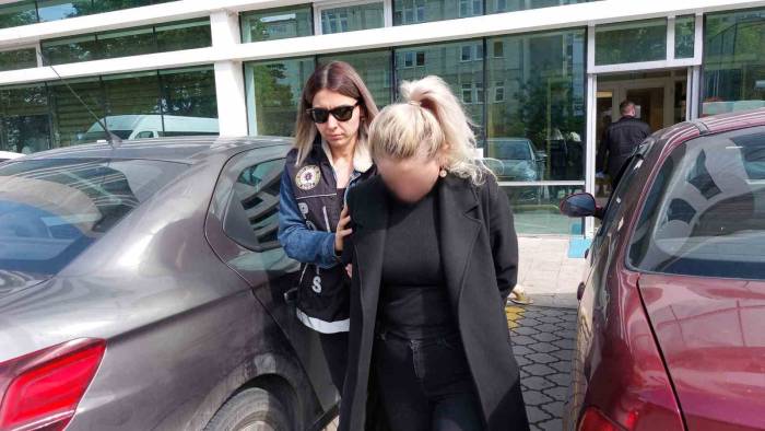 Uyuşturucuyla Yakalanan Kadın Tutuklandı