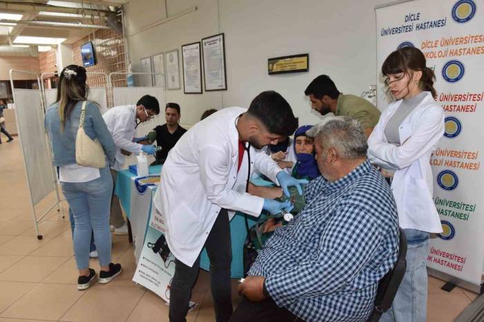 Diyarbakır’da 17 Mayıs Dünya Hipertansiyon Günü’nde Bilgilendirme Yapıldı
